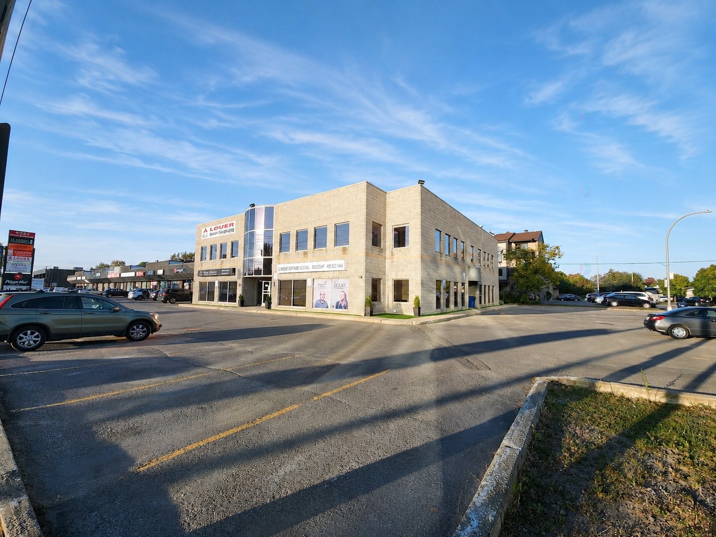 









4707


Boul. des Laurentides

, 103,
Laval (Auteuil),




QC
H7K3G4

