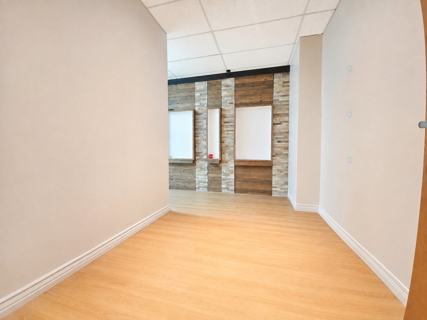 









4707


Boul. des Laurentides

, 103,
Laval (Auteuil),




QC
H7K3G4

