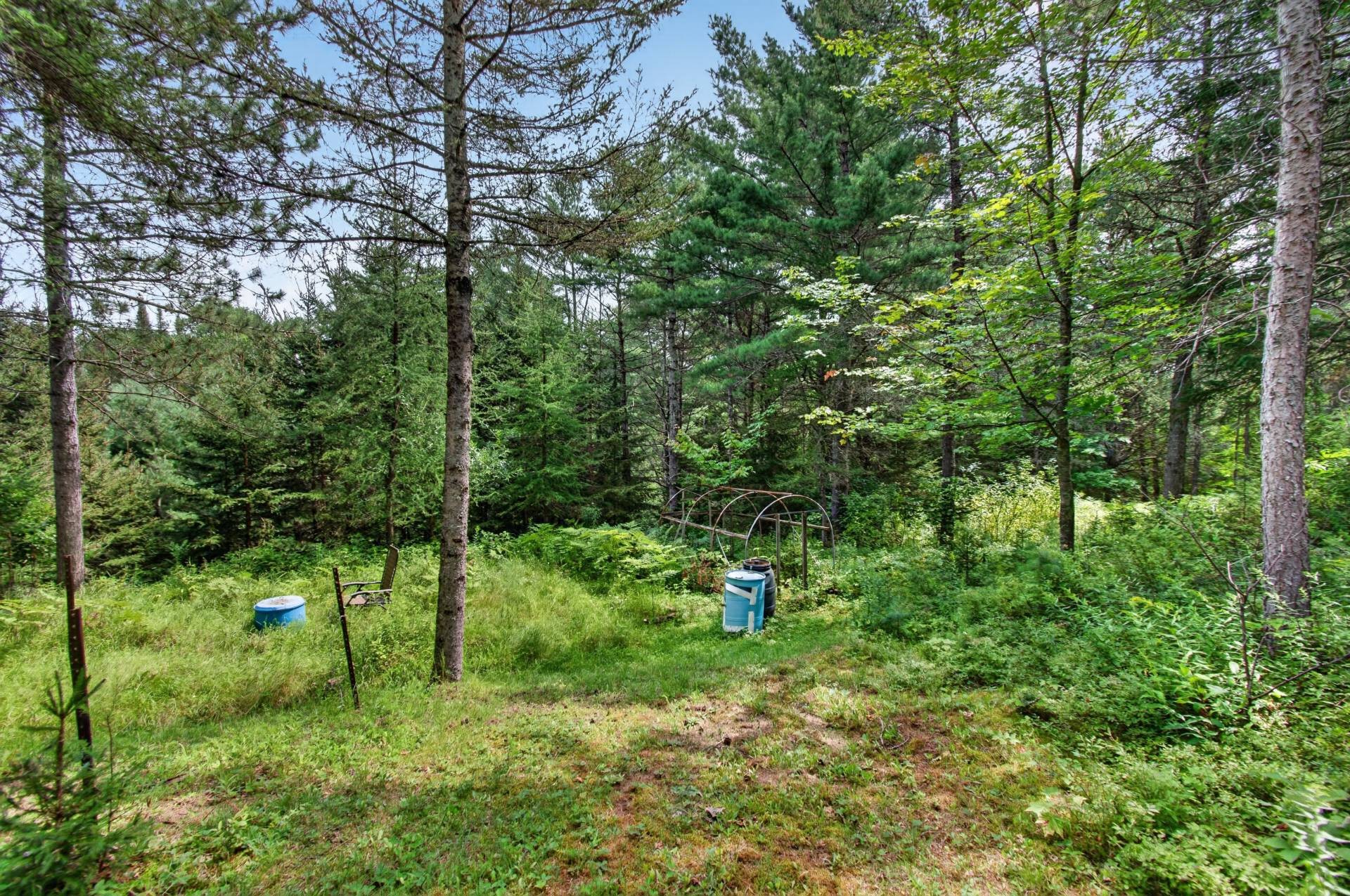 









819


Ch. du Lac-Macaza

,
La Macaza,




QC
J0T1R0

