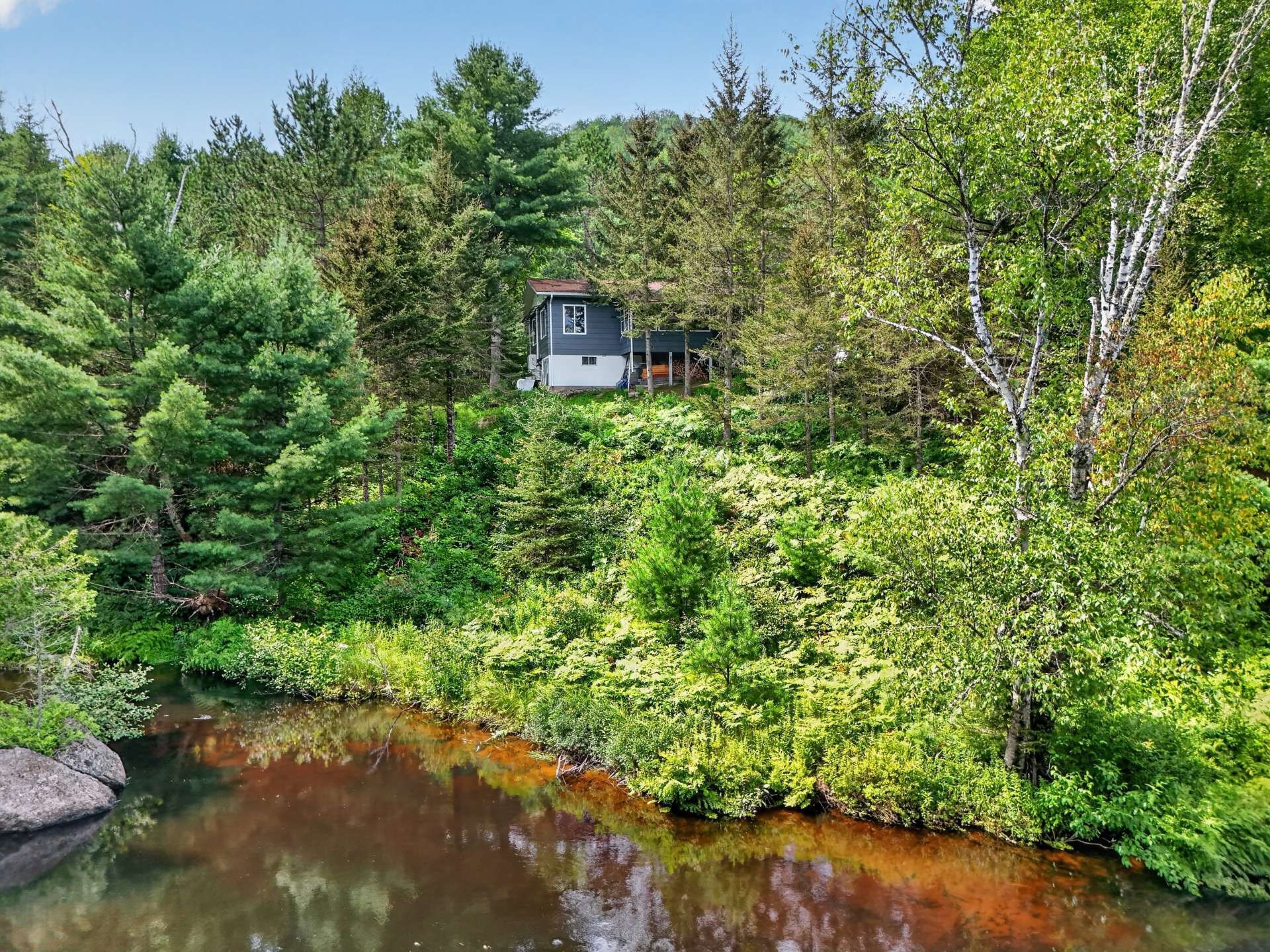 









819


Ch. du Lac-Macaza

,
La Macaza,




QC
J0T1R0


