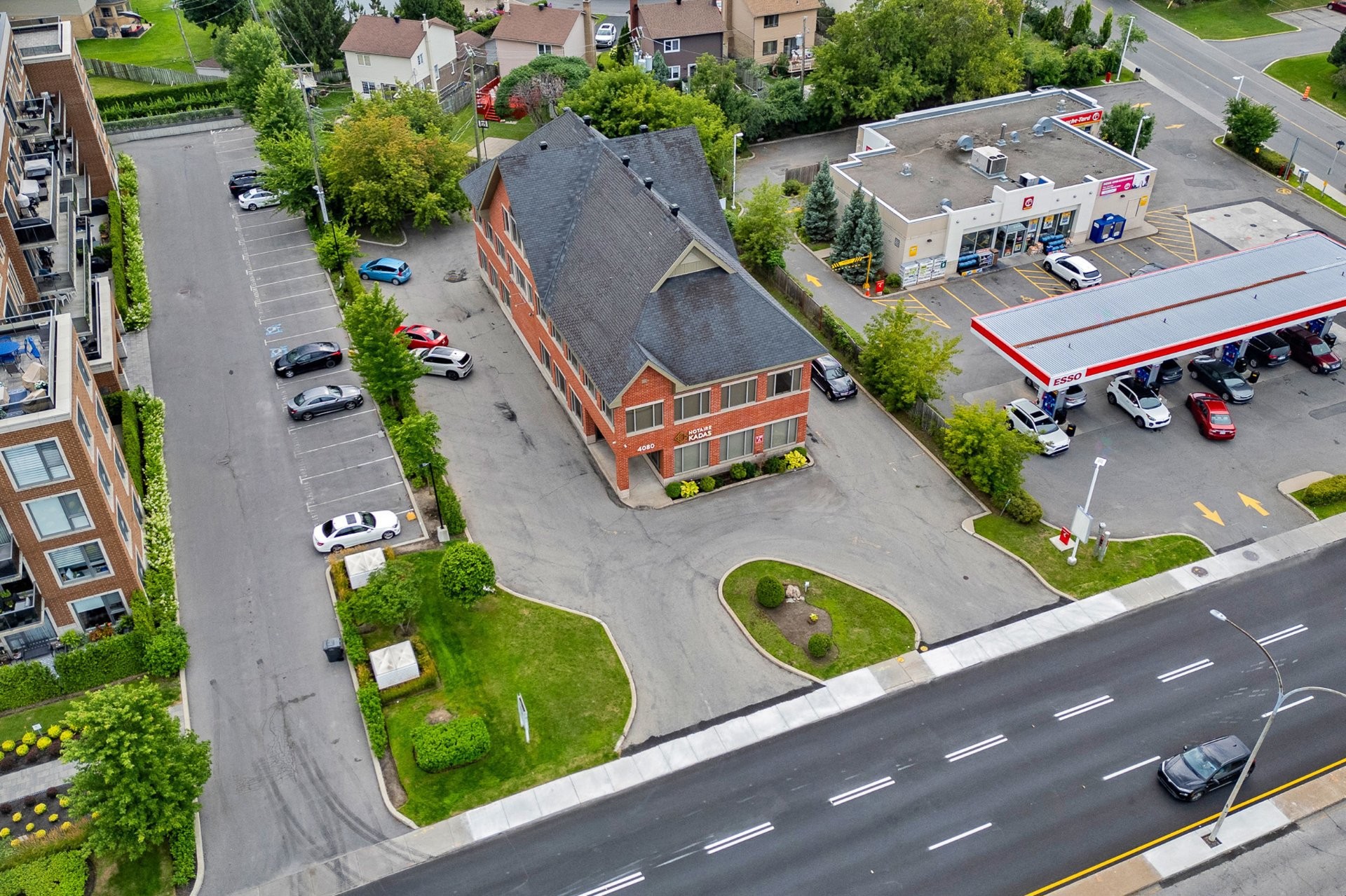 









4080


Boul. des Sources

,
Dollard-des-Ormeaux,




QC
H9B2C8

