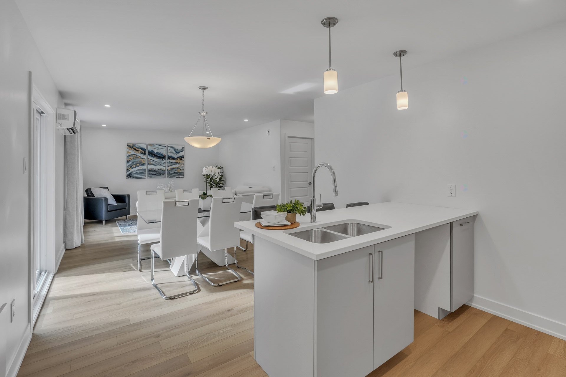 









14A


Ch. Crouch

,
Val-des-Monts,




QC
J8M1M9

