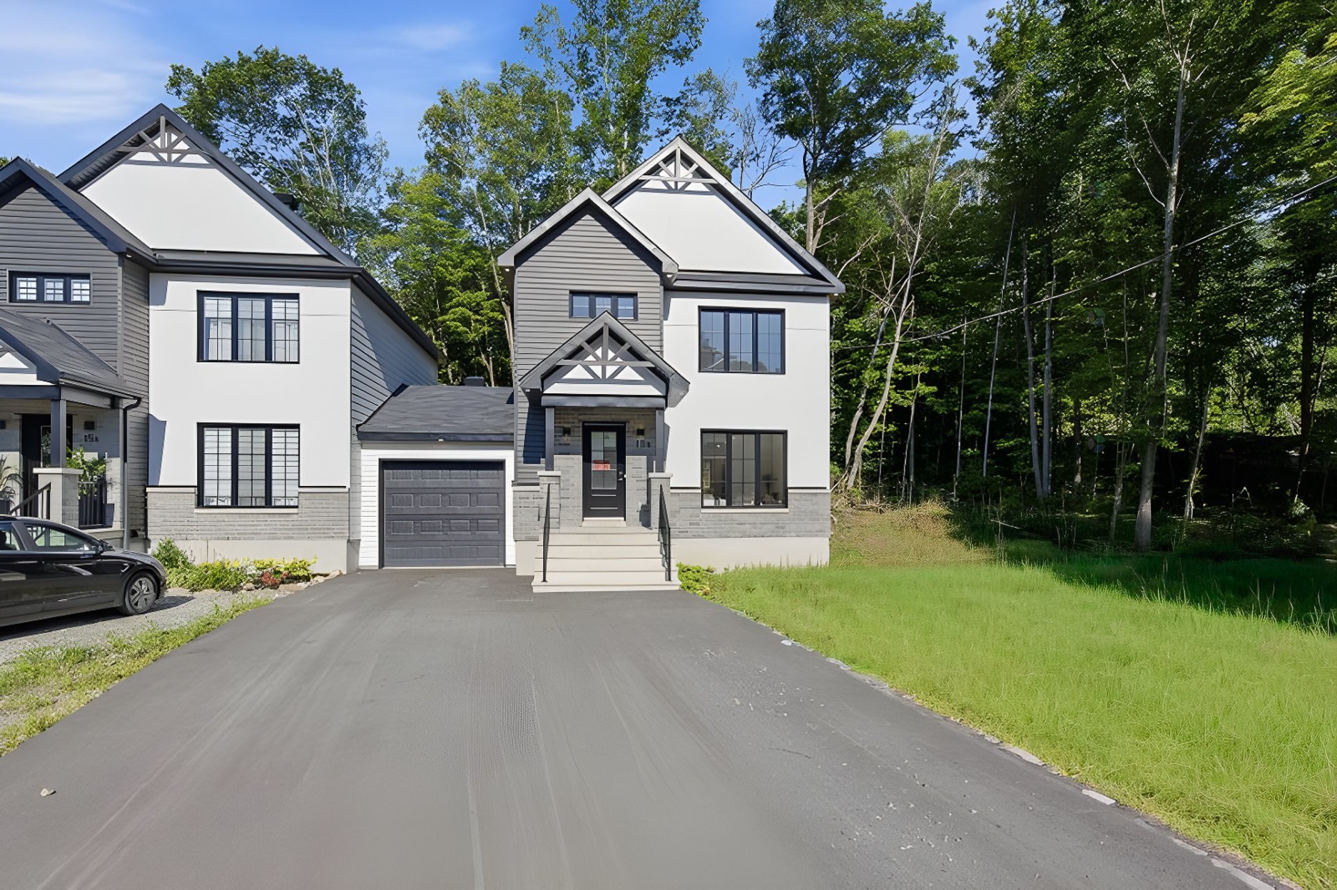 









15B


Ch. Crouch

,
Val-des-Monts,




QC
J8M1M9

