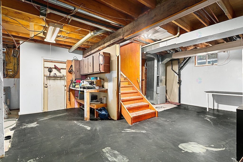 









6


Av. Fernbank

,
Bristol,




QC
J0X1G0

