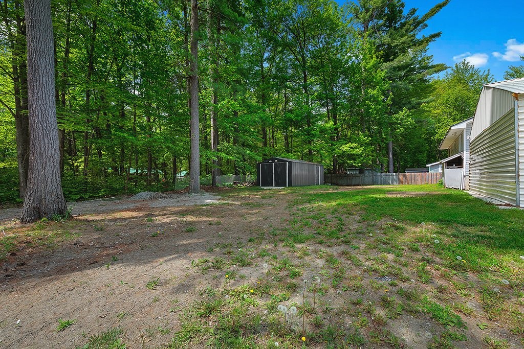









6


Av. Fernbank

,
Bristol,




QC
J0X1G0

