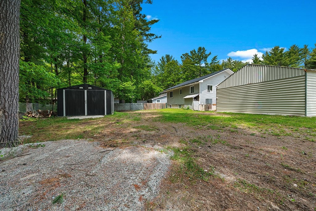 









6


Av. Fernbank

,
Bristol,




QC
J0X1G0

