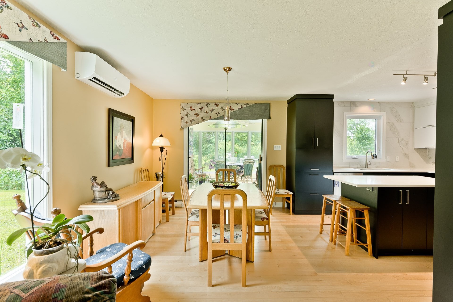 









5148


Ch. Blanchette

,
Sherbrooke (Brompton/Rock Forest/Saint-Élie/Deauville),




QC
J1N0C7

