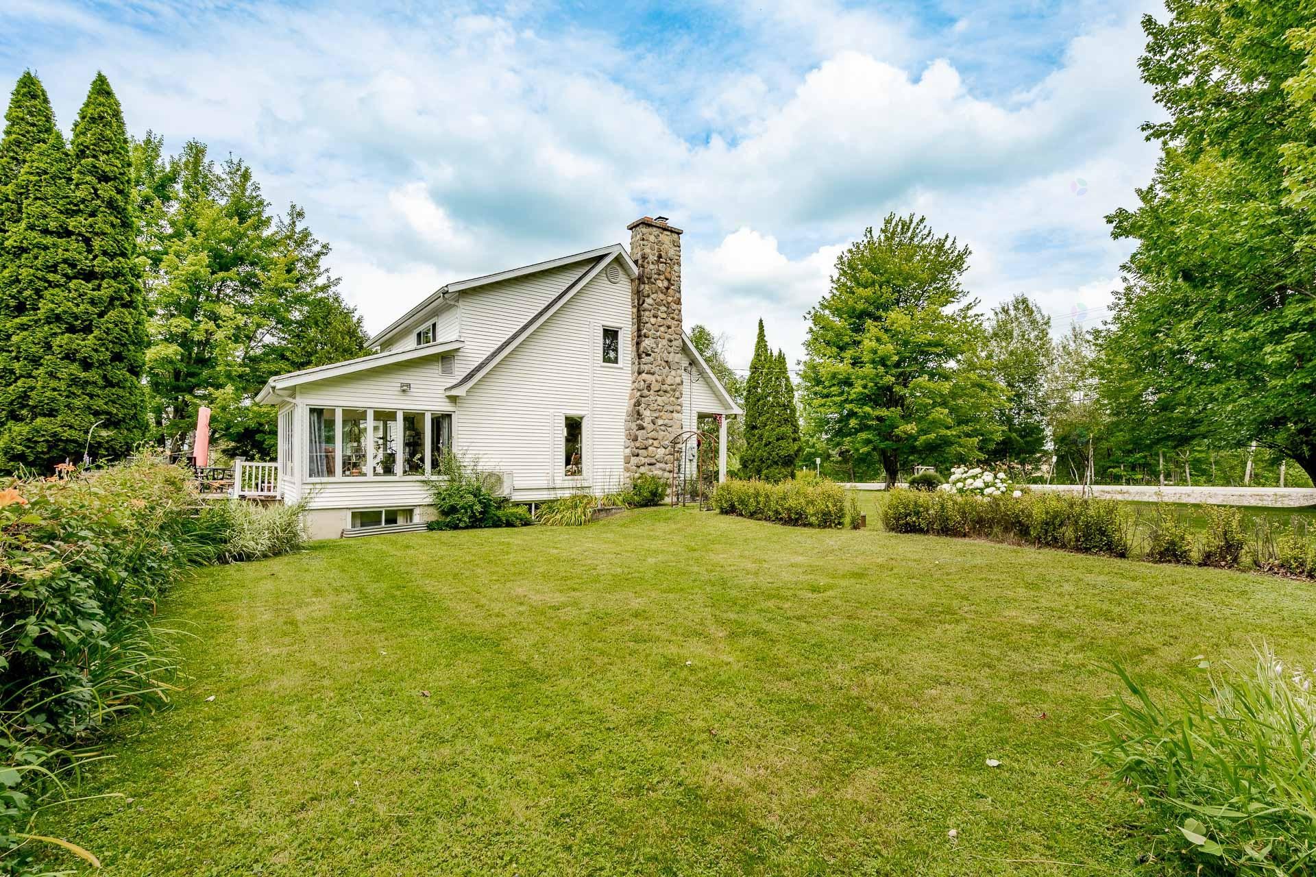









5148


Ch. Blanchette

,
Sherbrooke (Brompton/Rock Forest/Saint-Élie/Deauville),




QC
J1N0C7

