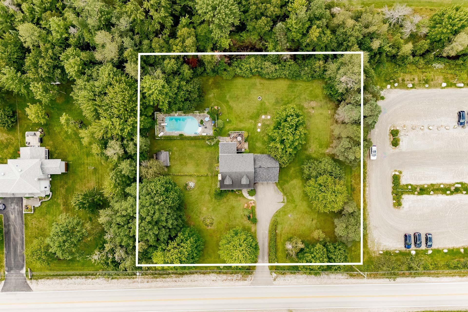 









5148


Ch. Blanchette

,
Sherbrooke (Brompton/Rock Forest/Saint-Élie/Deauville),




QC
J1N0C7

