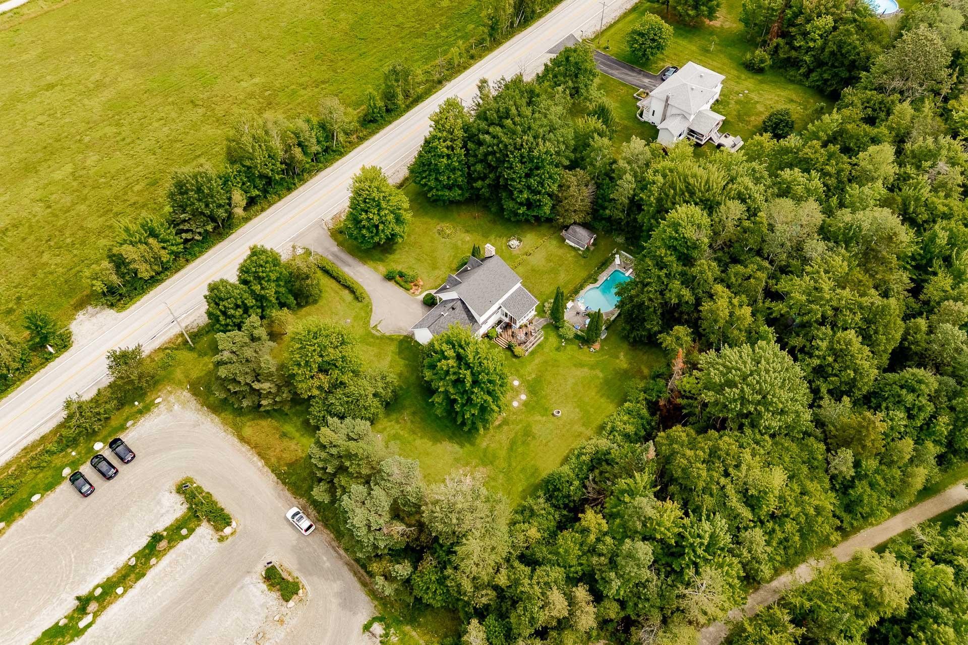 









5148


Ch. Blanchette

,
Sherbrooke (Brompton/Rock Forest/Saint-Élie/Deauville),




QC
J1N0C7

