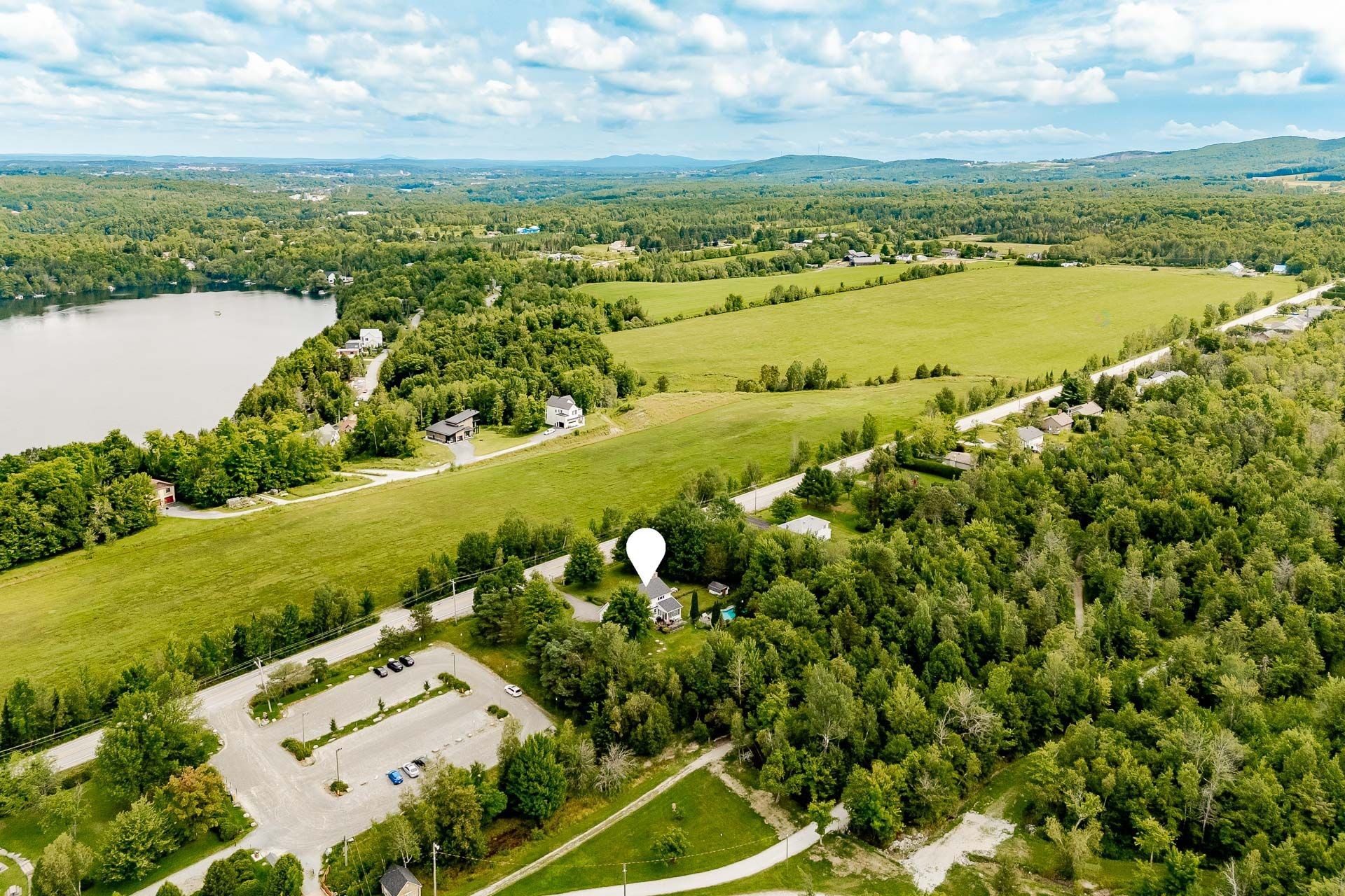









5148


Ch. Blanchette

,
Sherbrooke (Brompton/Rock Forest/Saint-Élie/Deauville),




QC
J1N0C7

