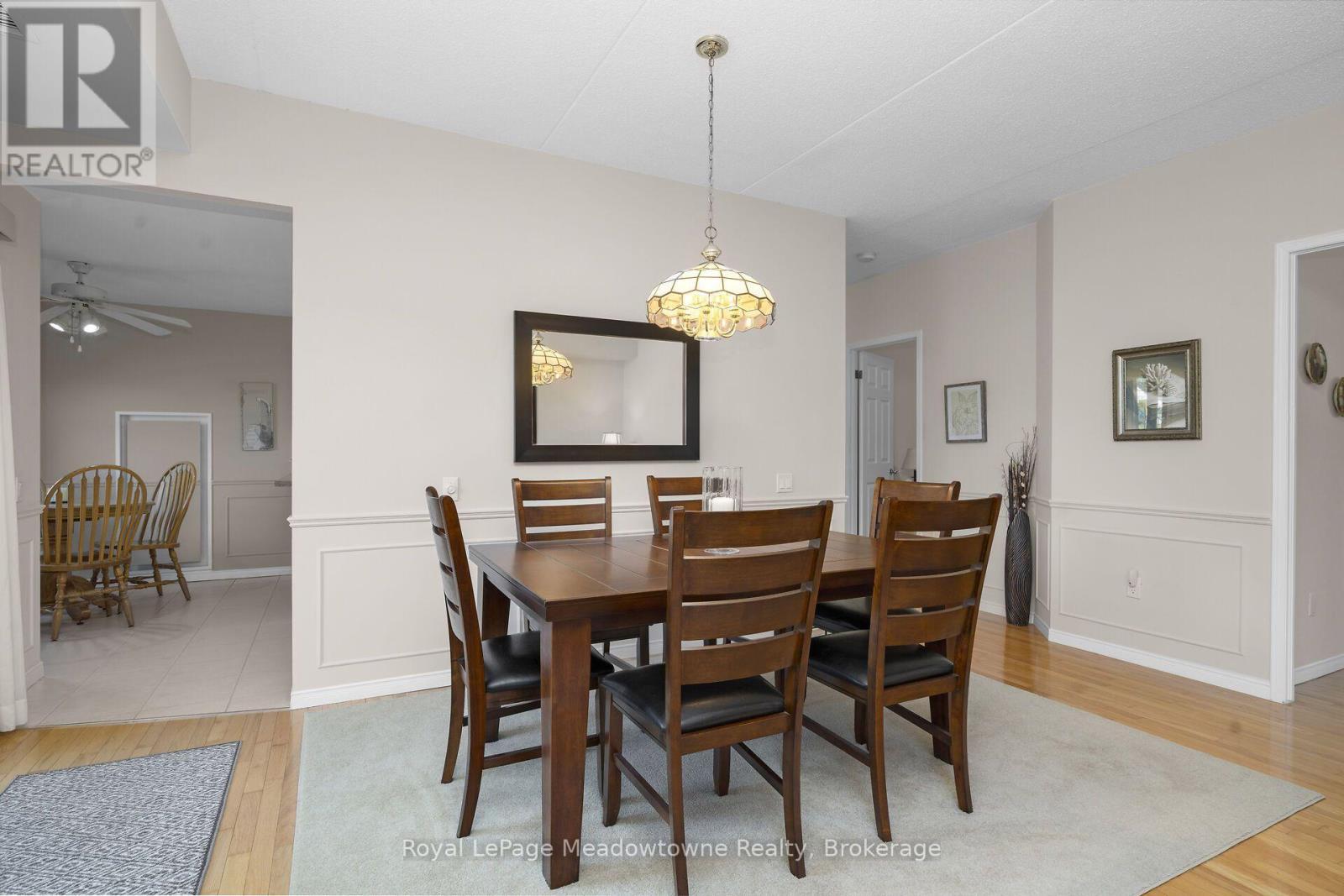 












210 - 2075 AMHERST HEIGHTS DRIVE

,
Burlington (Brant Hills),




Ontario
L7P5B8

