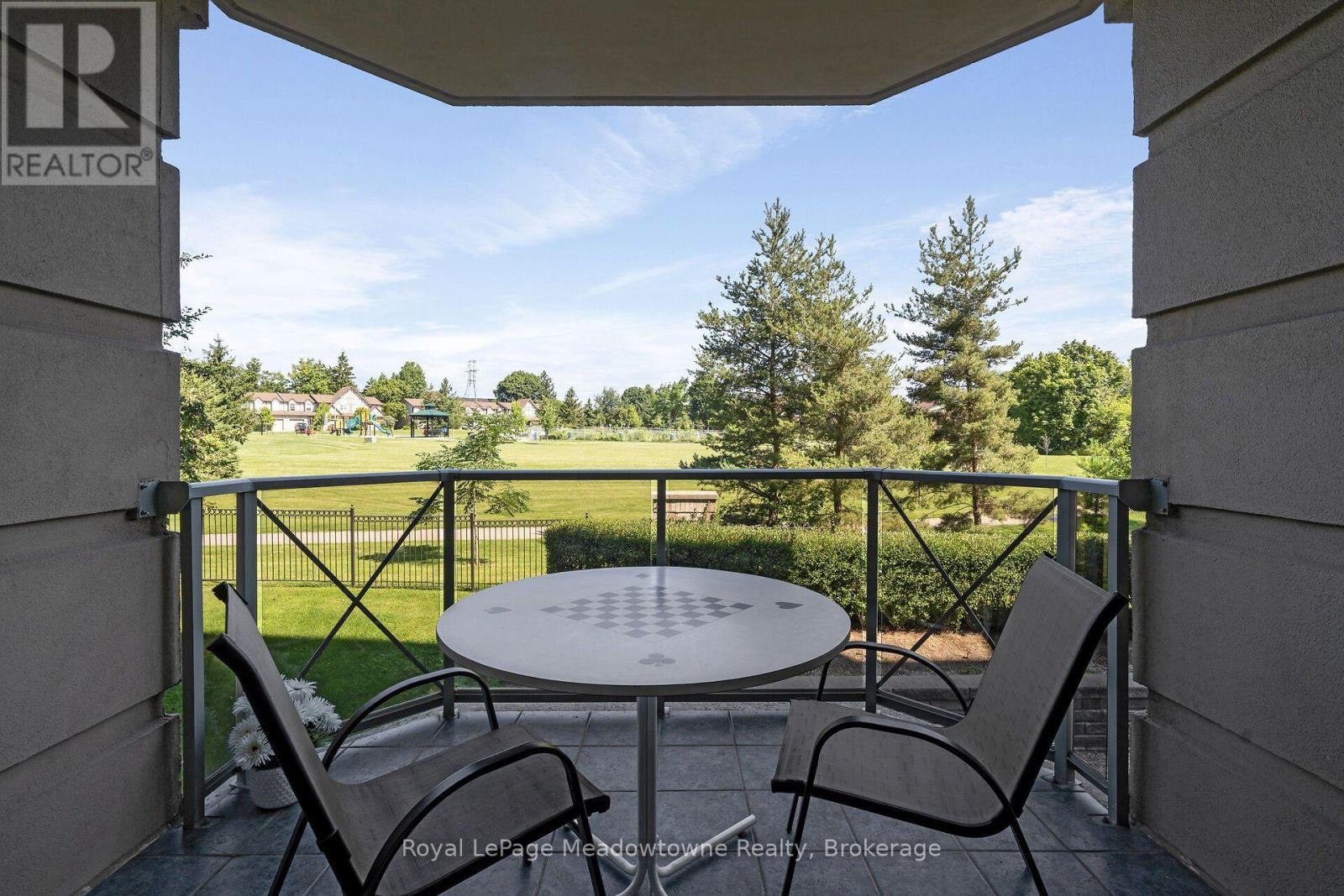 












210 - 2075 AMHERST HEIGHTS DRIVE

,
Burlington (Brant Hills),




Ontario
L7P5B8

