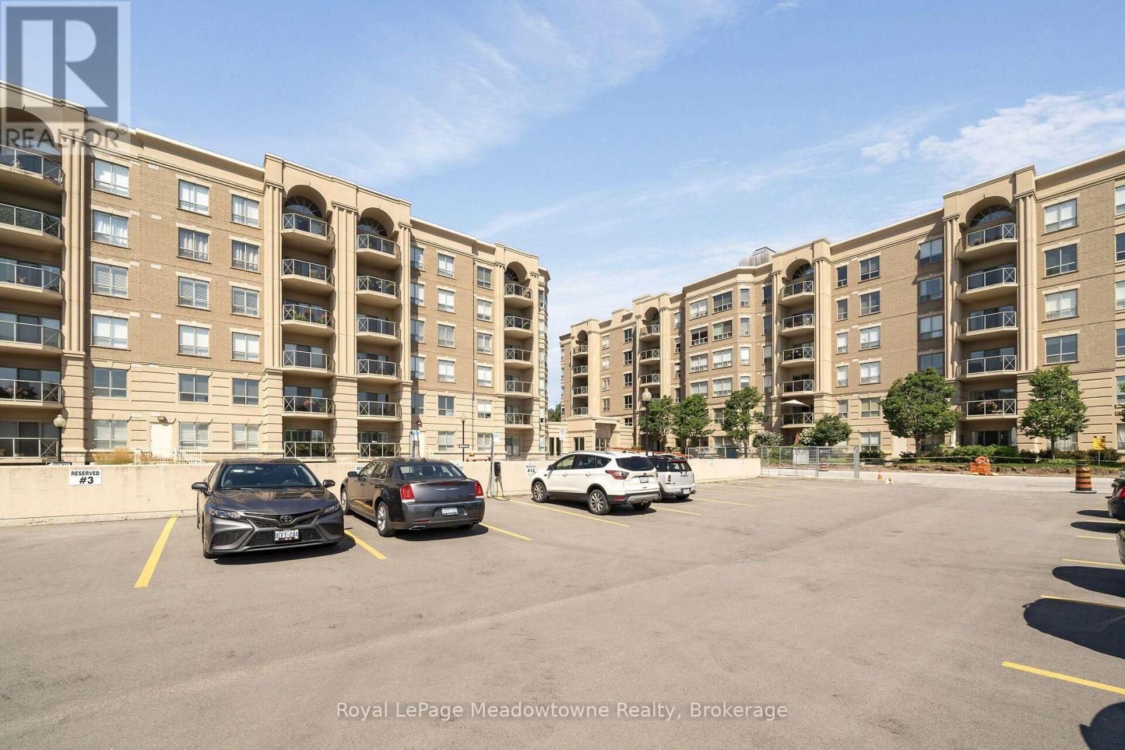 












210 - 2075 AMHERST HEIGHTS DRIVE

,
Burlington (Brant Hills),




Ontario
L7P5B8

