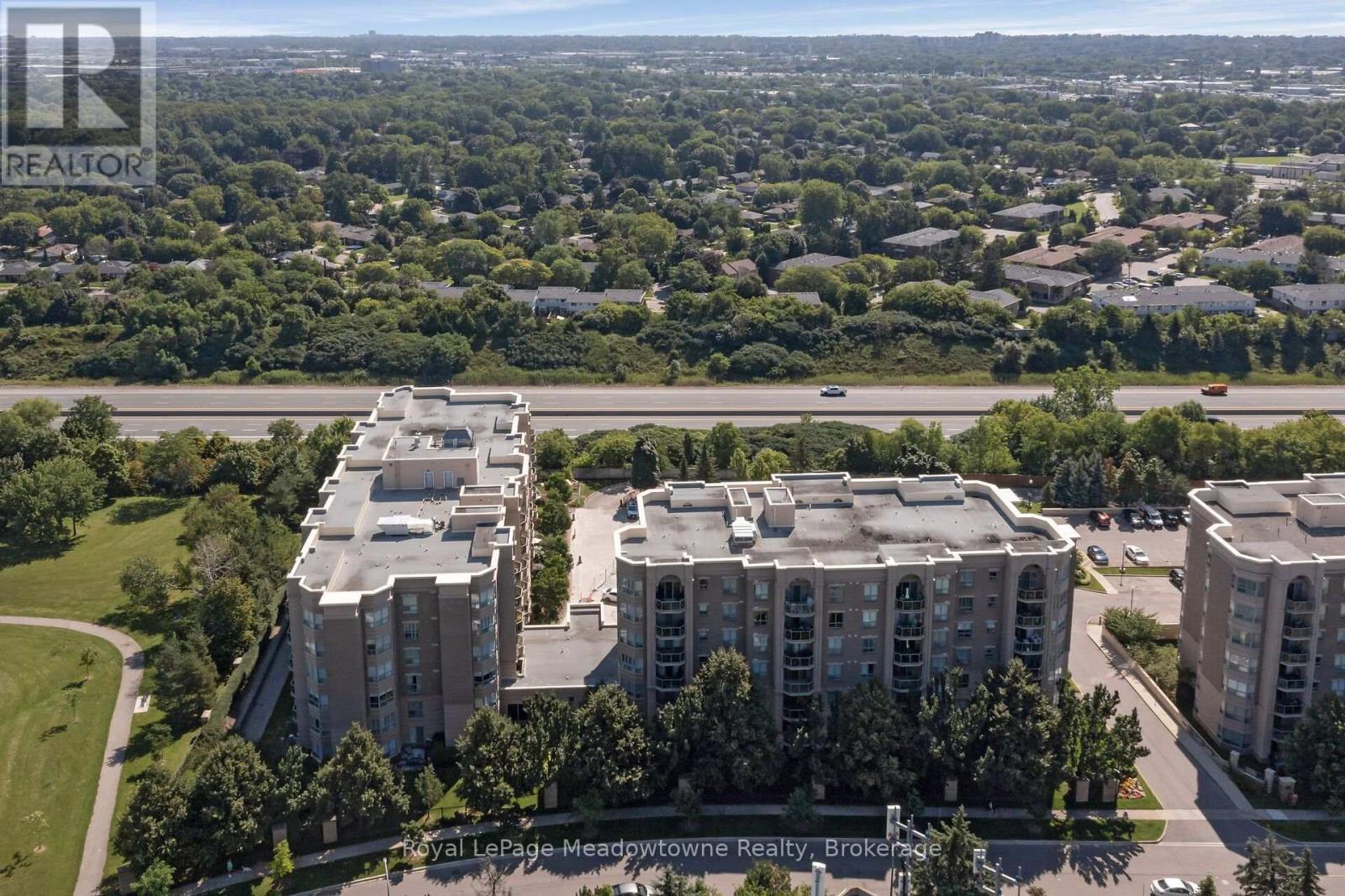 












210 - 2075 AMHERST HEIGHTS DRIVE

,
Burlington (Brant Hills),




Ontario
L7P5B8

