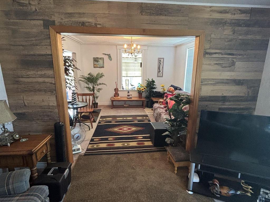 












652 Shore Road

,
Sydney Mines,




NS
B1V 1A1

