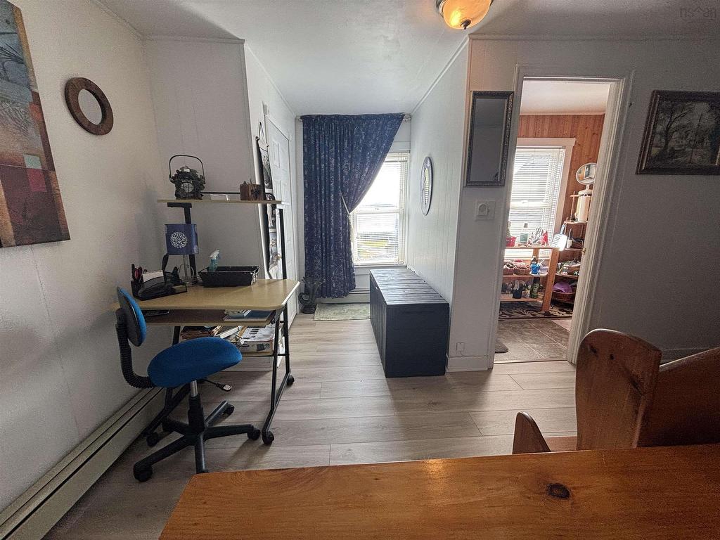 












652 Shore Road

,
Sydney Mines,




NS
B1V 1A1

