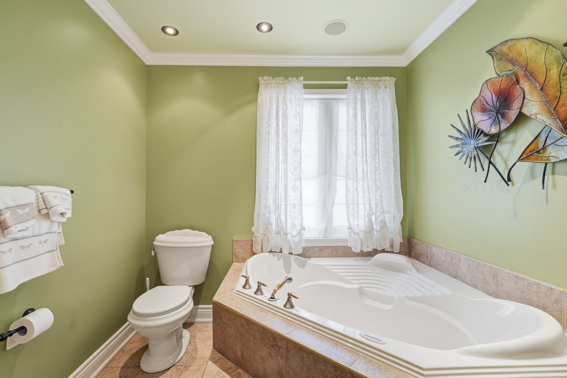









21


Rue de l'Anse-aux-Bateaux

,
Gatineau (Hull),




QC
J8Z3P3

