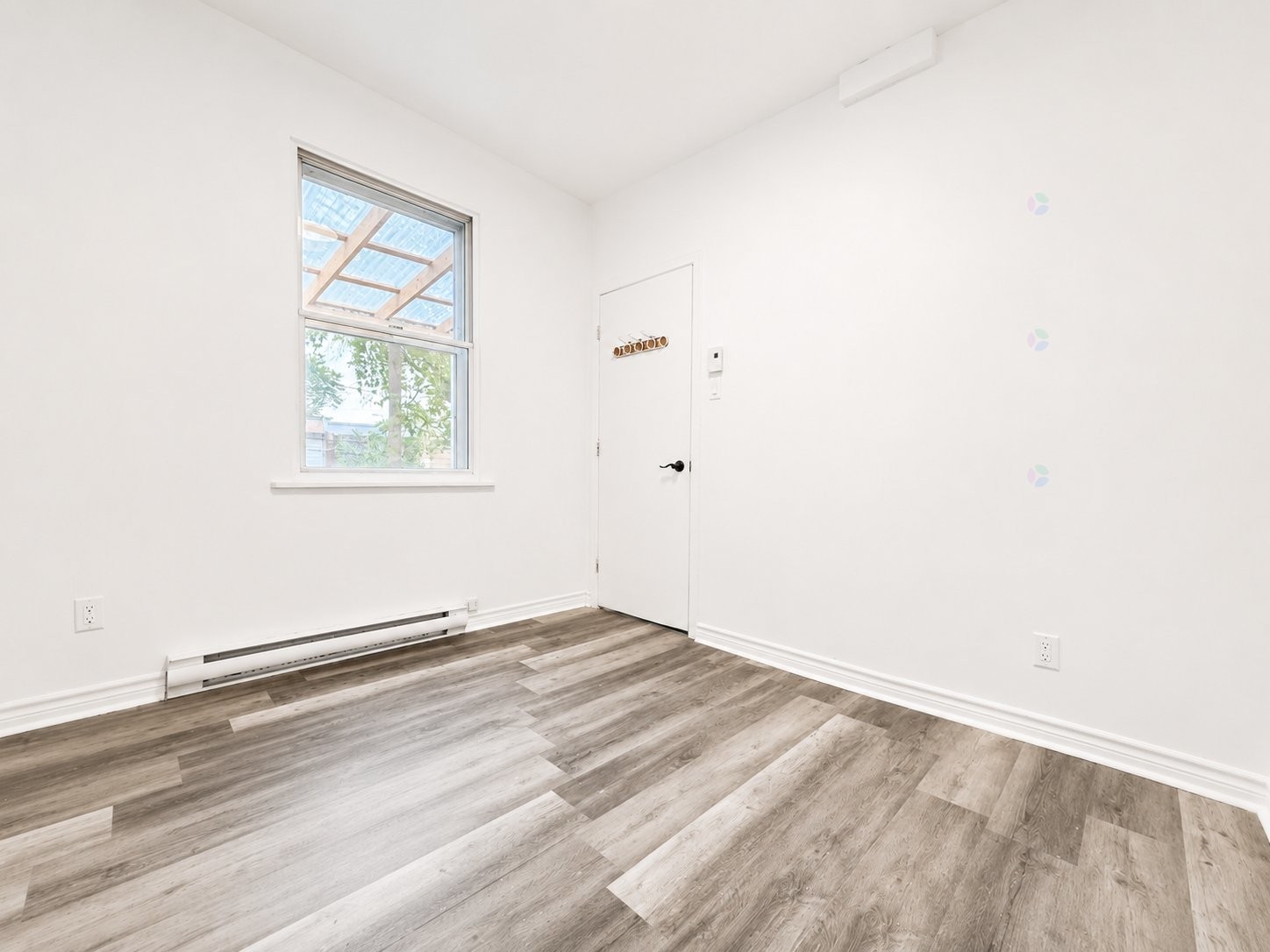 









7848


Rue St-Hubert

,
Montréal (Villeray/Saint-Michel/Parc-Extension),




QC
H2R2P2

