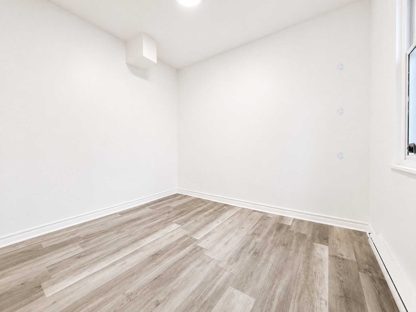 









7848


Rue St-Hubert

,
Montréal (Villeray/Saint-Michel/Parc-Extension),




QC
H2R2P2

