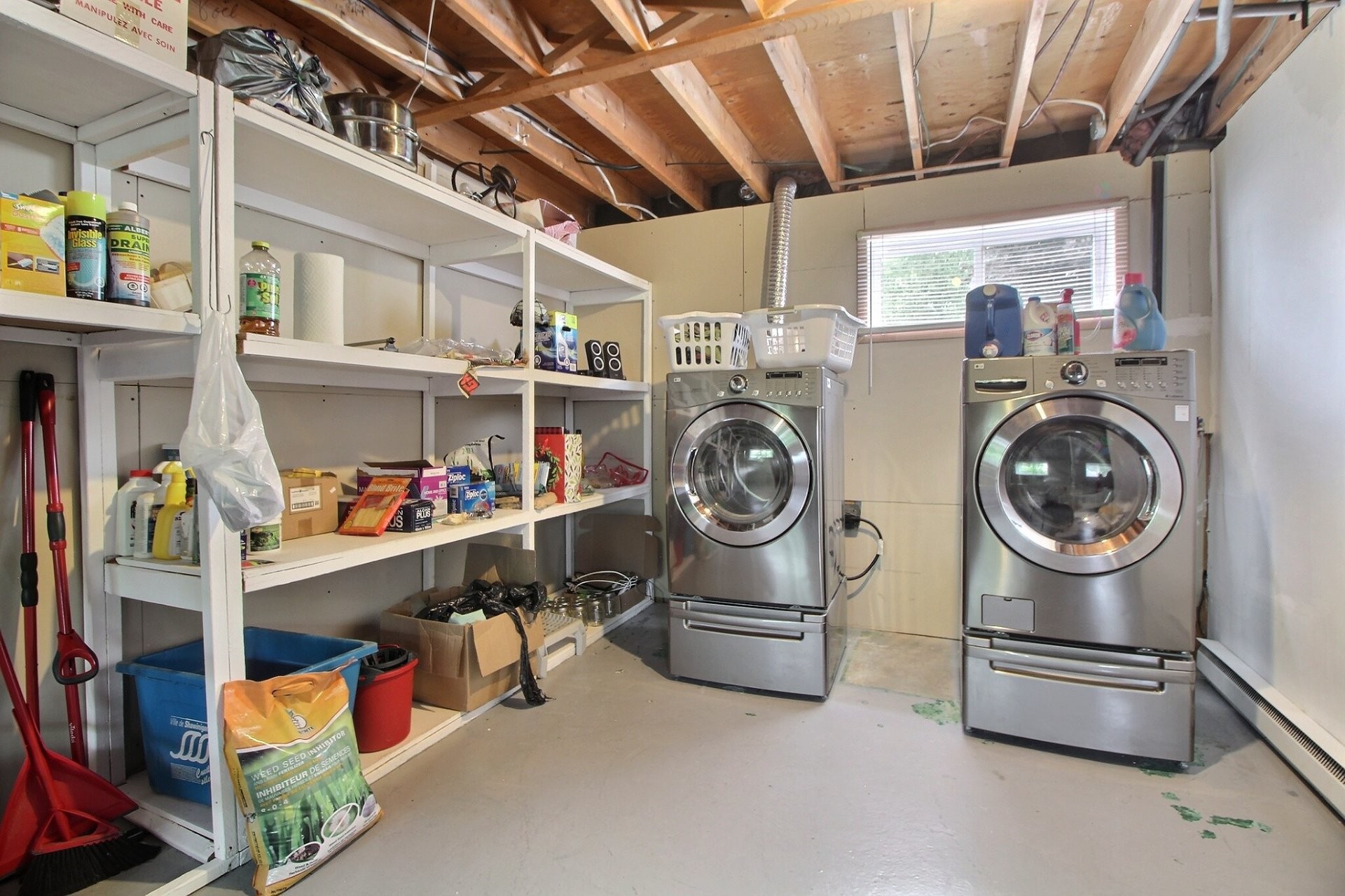 









270


122e Rue

,
Shawinigan,




QC
G9P3N2

