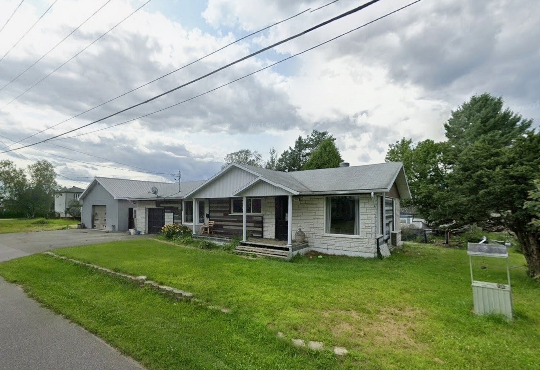 









625


Ch. des Daniel

,
Shawinigan,




QC
G0X1L0

