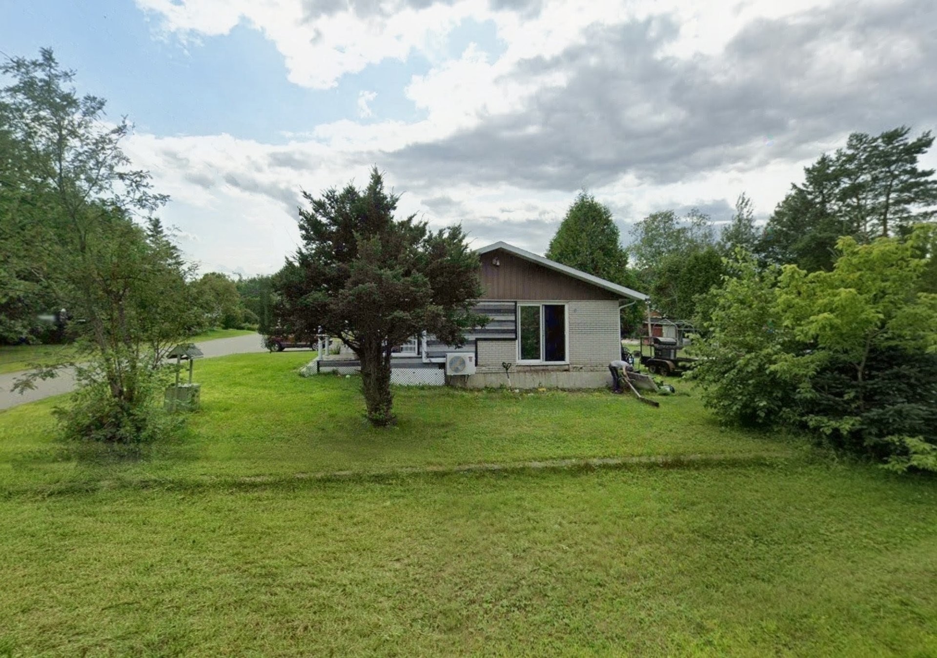 









625


Ch. des Daniel

,
Shawinigan,




QC
G0X1L0

