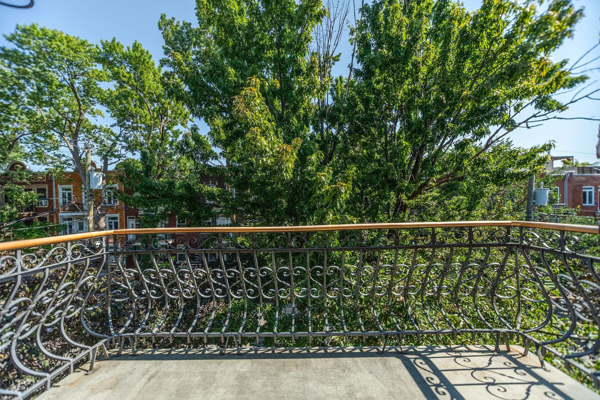 









5266


Rue Fabre

,
Montréal (Le Plateau-Mont-Royal),




QC
H2J3W5

