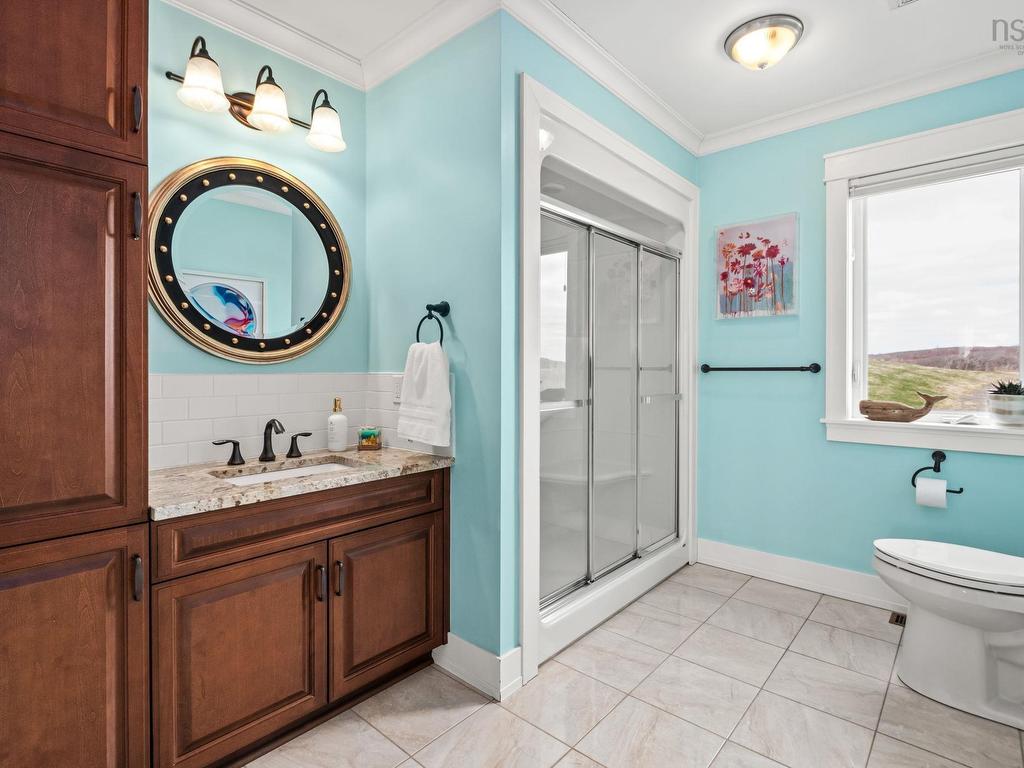 












21 Leo Lane

,
Terence Bay,




NS
B3T 0B7

