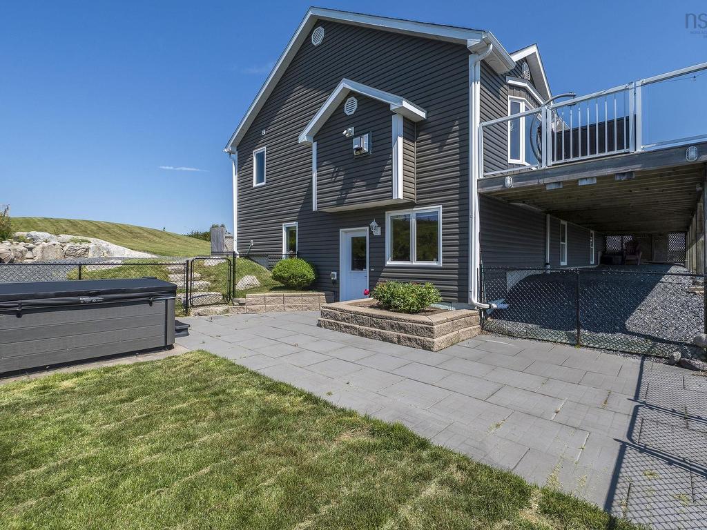












21 Leo Lane

,
Terence Bay,




NS
B3T 0B7

