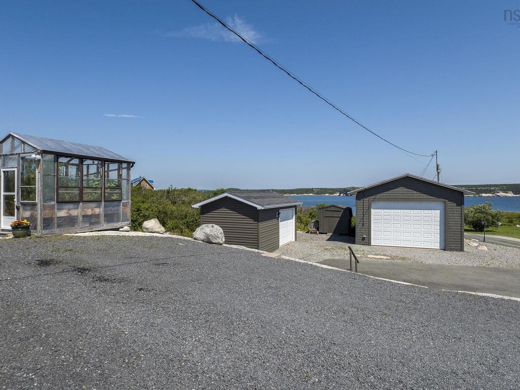 












21 Leo Lane

,
Terence Bay,




NS
B3T 0B7

