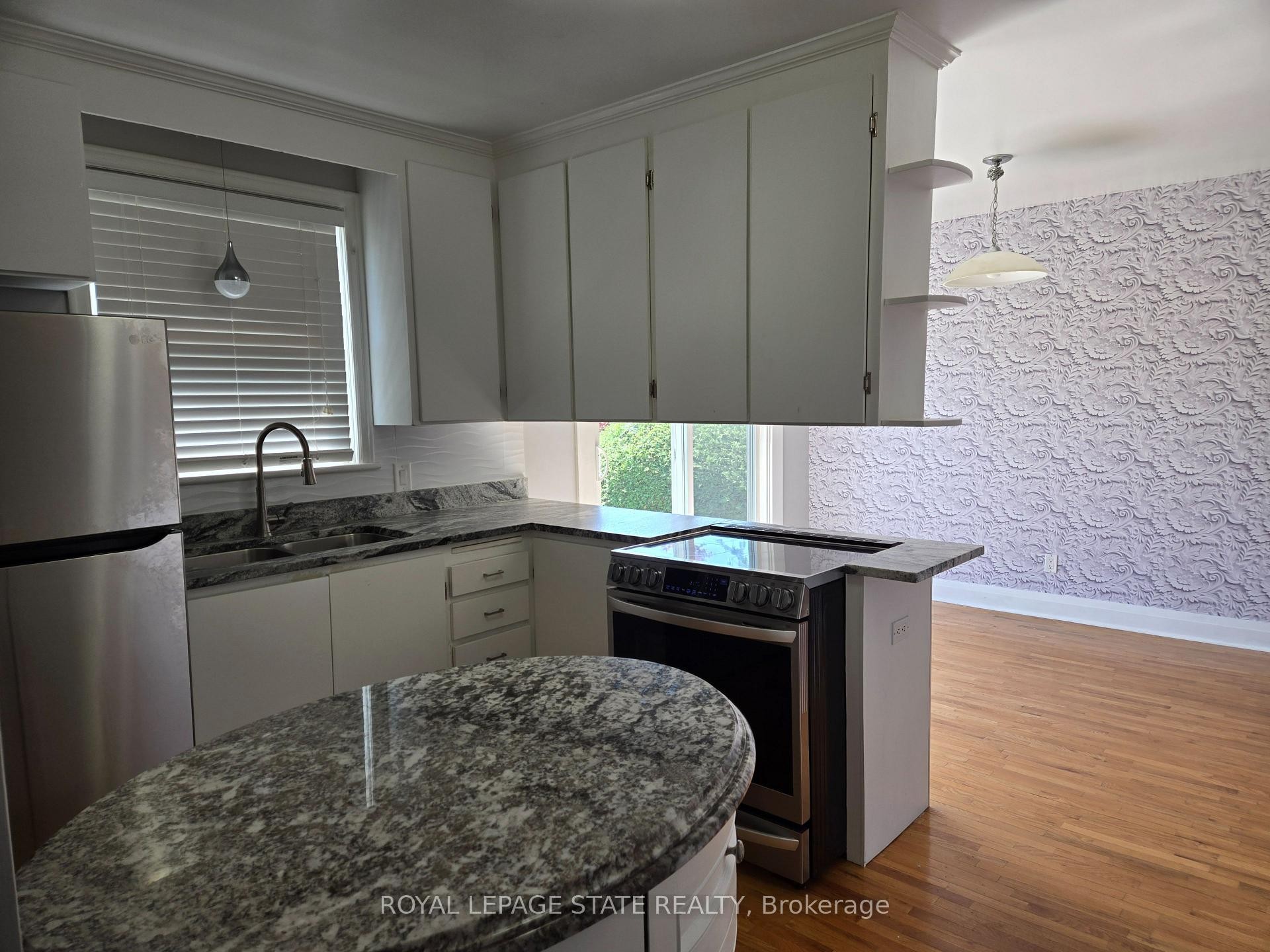 









48


Mountain

Avenue North,
Hamilton,




ON
L8G 3N9

