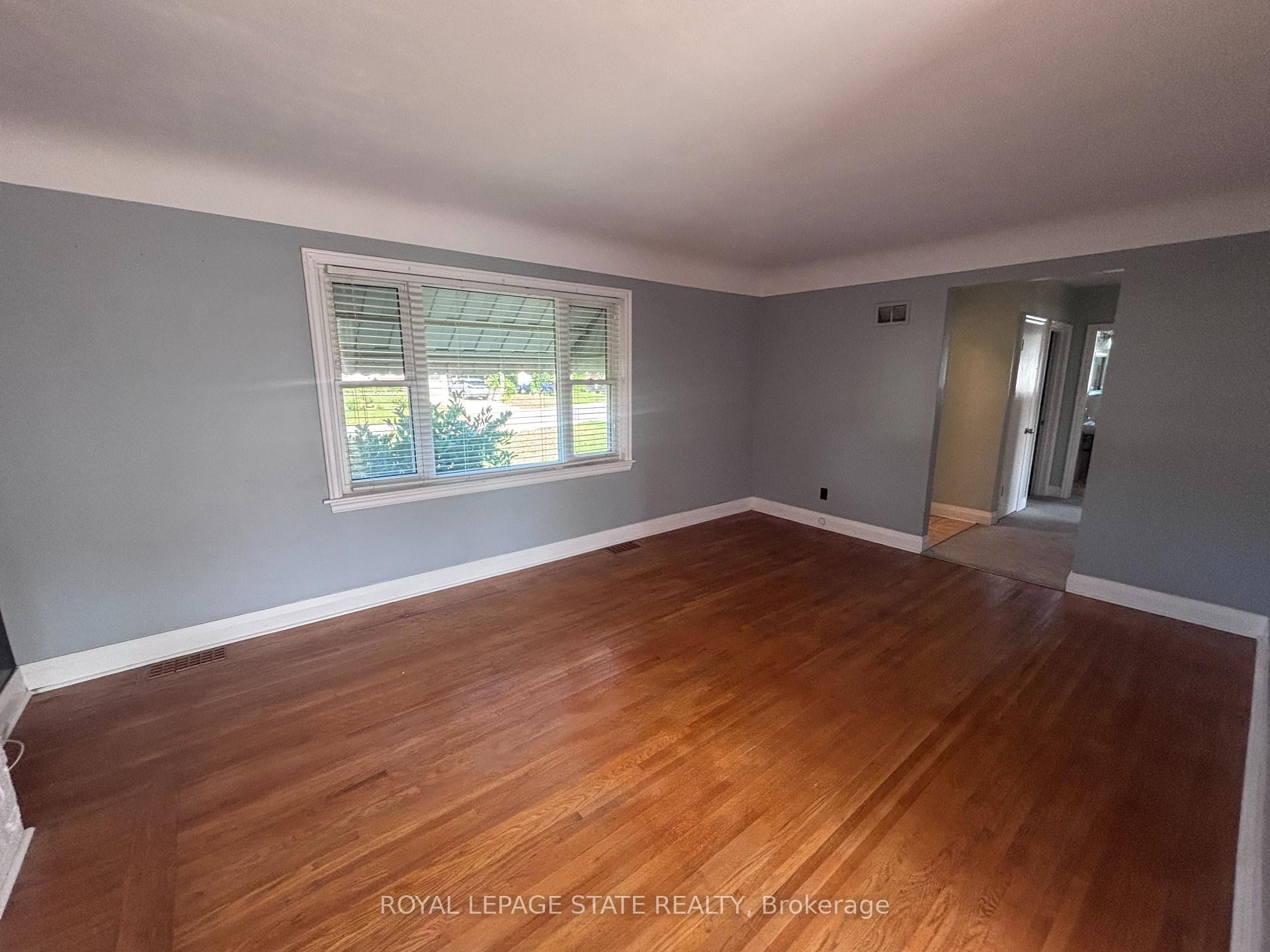 









48


Mountain

Avenue North,
Hamilton,




ON
L8G 3N9

