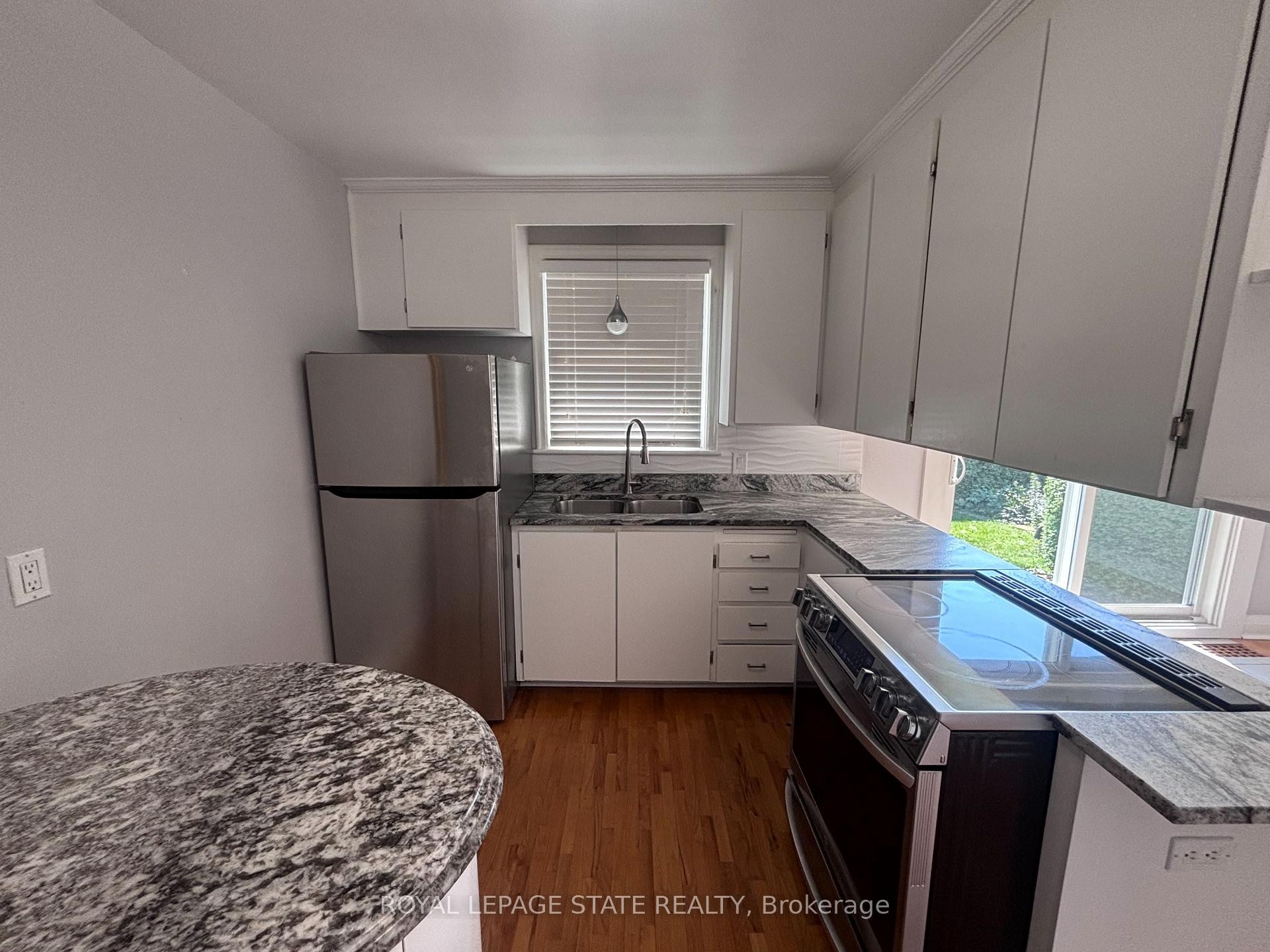 









48


Mountain

Avenue North,
Hamilton,




ON
L8G 3N9

