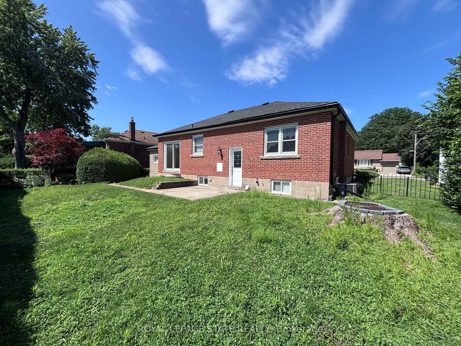 









48


Mountain

Avenue North,
Hamilton,




ON
L8G 3N9

