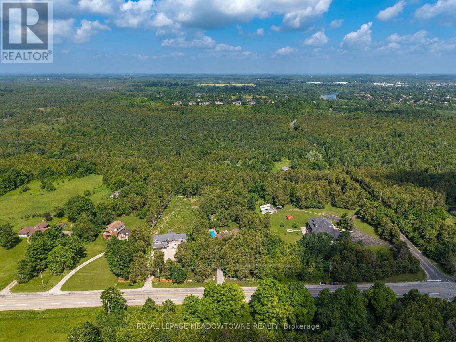 












6733 25 SIDE ROAD

,
Halton Hills,




Ontario
L7J2L7

