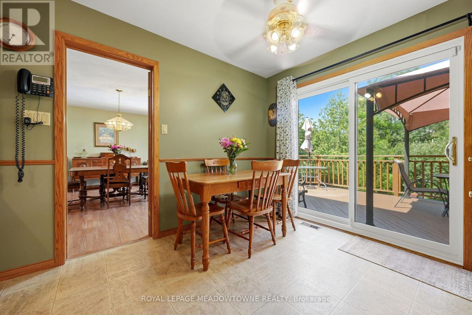 












6733 25 SIDE ROAD

,
Halton Hills,




Ontario
L7J2L7

