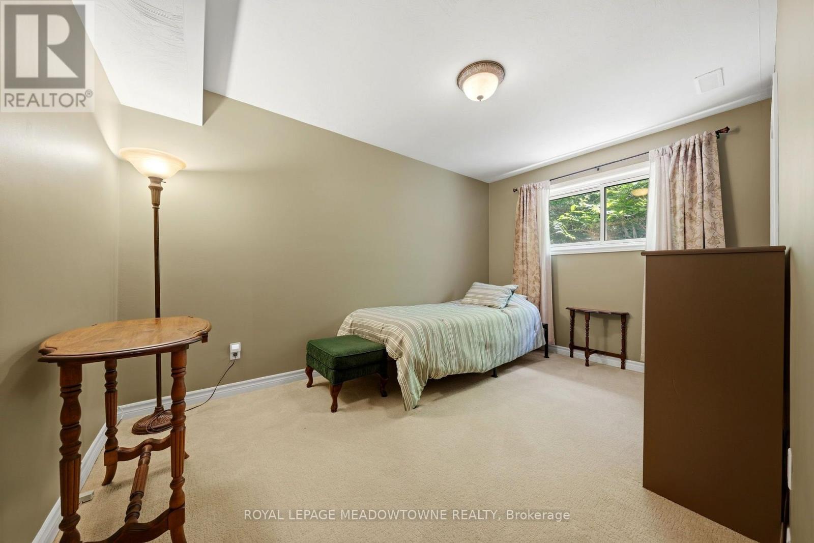 












6733 25 SIDE ROAD

,
Halton Hills,




Ontario
L7J2L7

