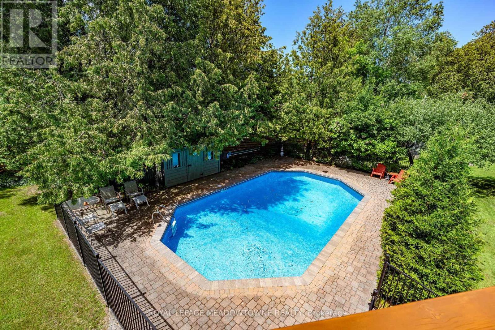 












6733 25 SIDE ROAD

,
Halton Hills,




Ontario
L7J2L7

