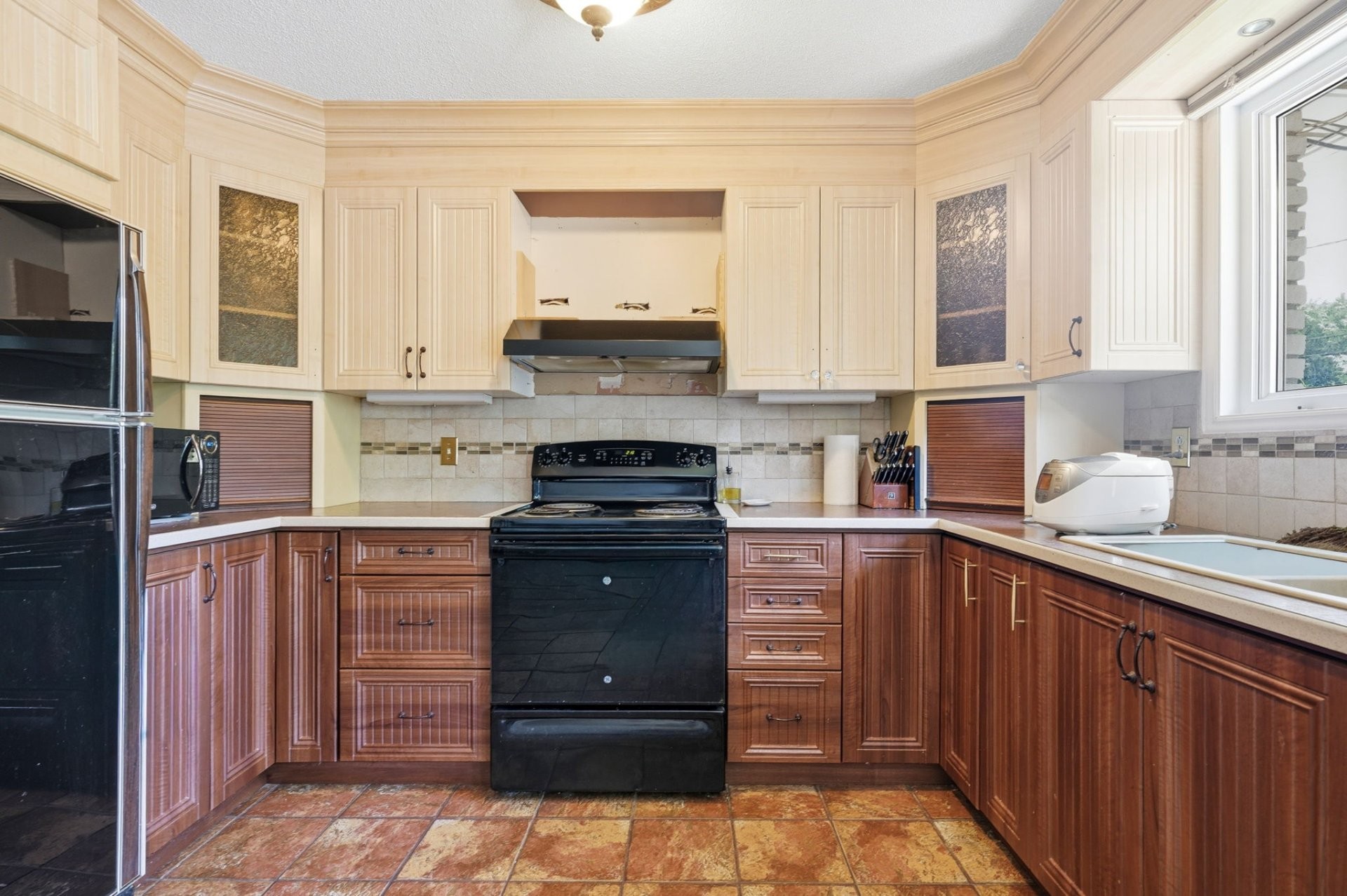 









6


Rue Paquin

,
Gatineau (Gatineau),




QC
J8V1E1

