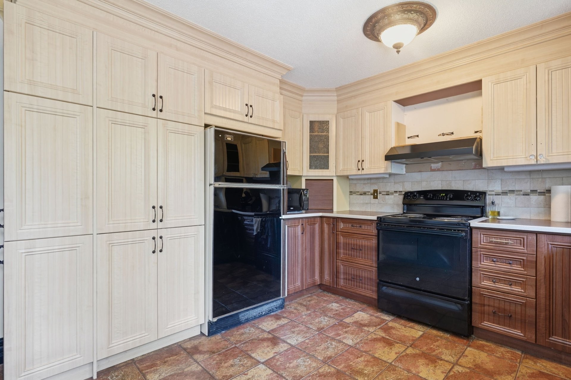 









6


Rue Paquin

,
Gatineau (Gatineau),




QC
J8V1E1

