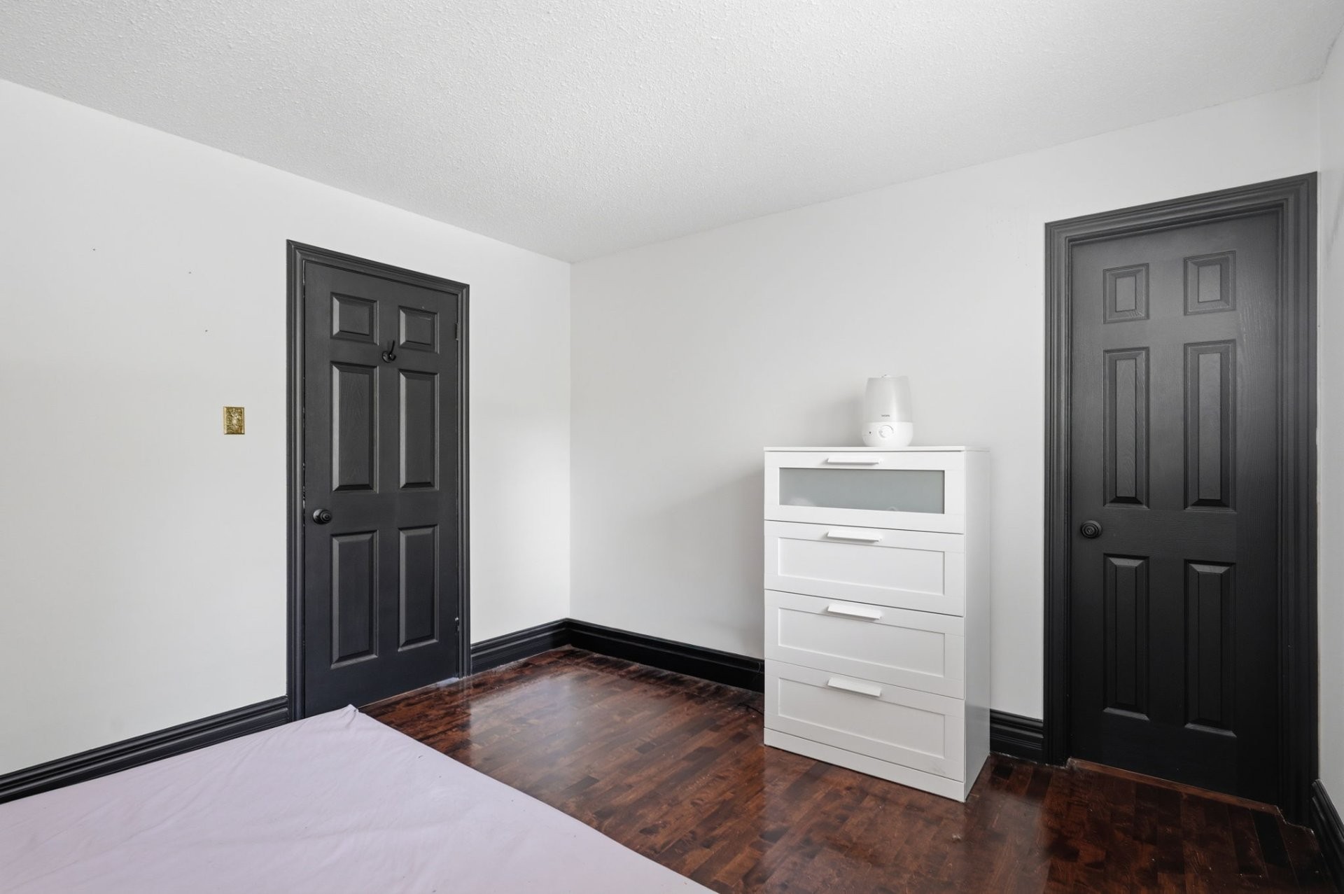 









6


Rue Paquin

,
Gatineau (Gatineau),




QC
J8V1E1

