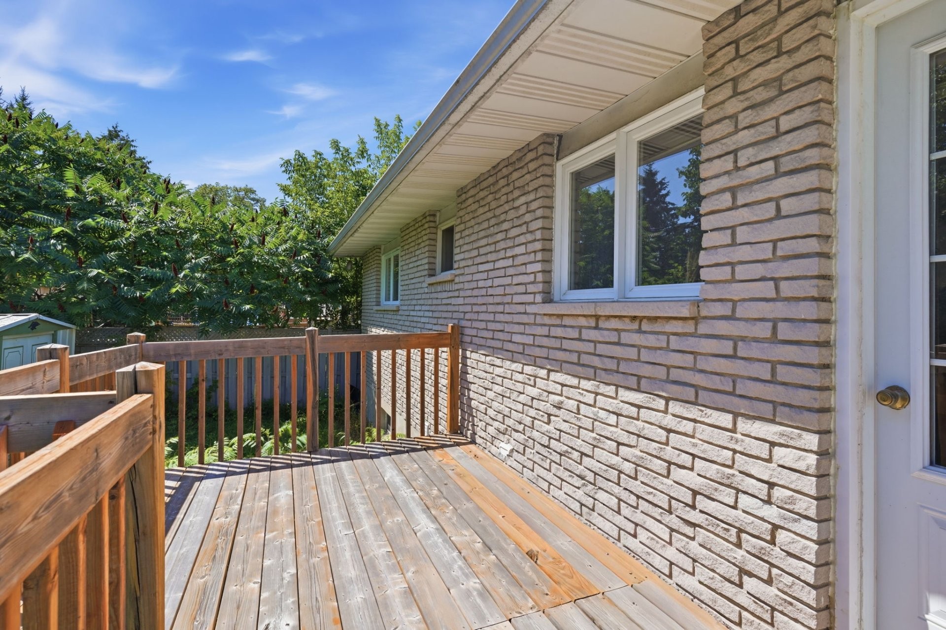 









6


Rue Paquin

,
Gatineau (Gatineau),




QC
J8V1E1

