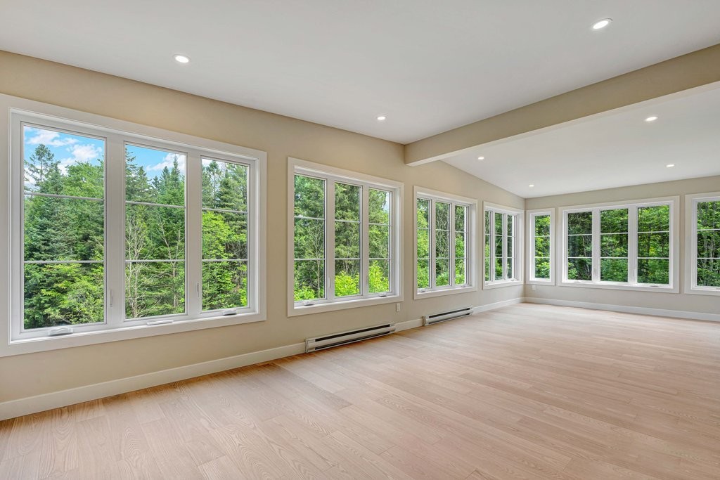 









44


Ch. Davidson

,
Chelsea,




QC
J9B2H1


