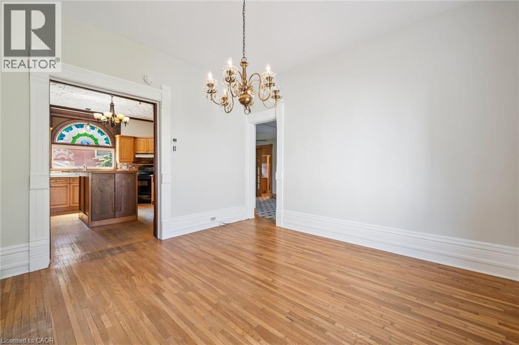 












5 WEST Street

,
Milverton,




Ontario
N0K1M0

