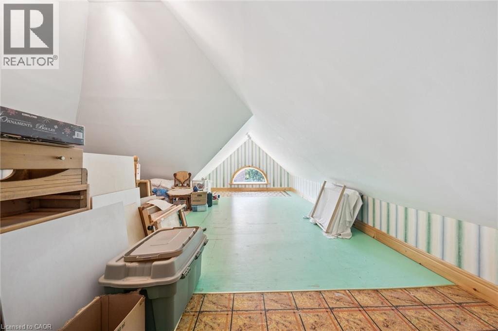 












5 WEST Street

,
Milverton,




Ontario
N0K1M0

