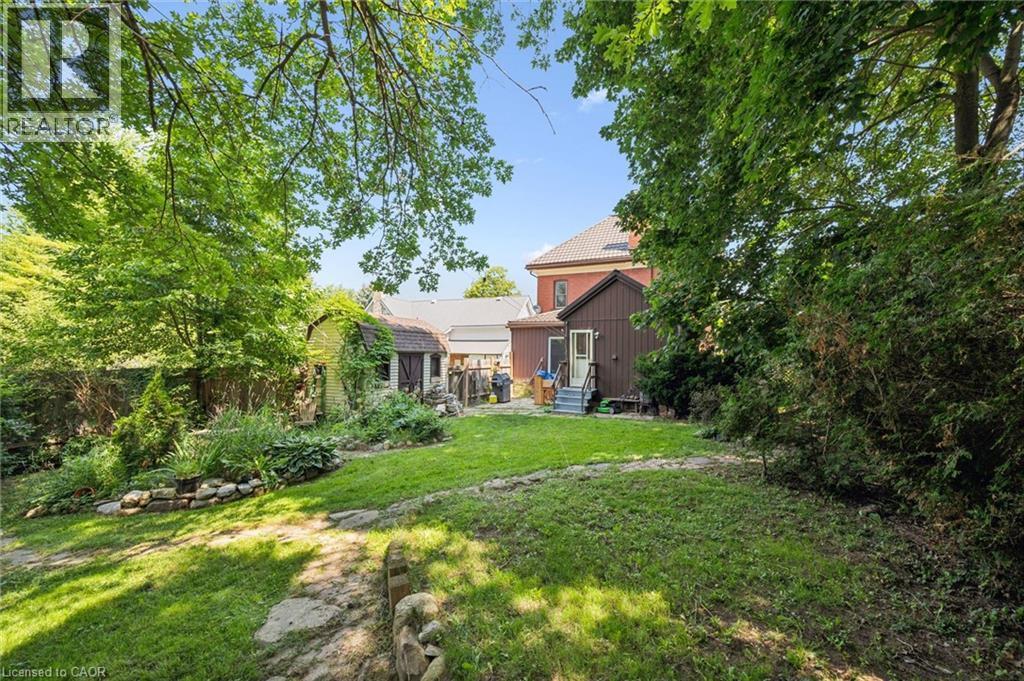 












5 WEST Street

,
Milverton,




Ontario
N0K1M0


