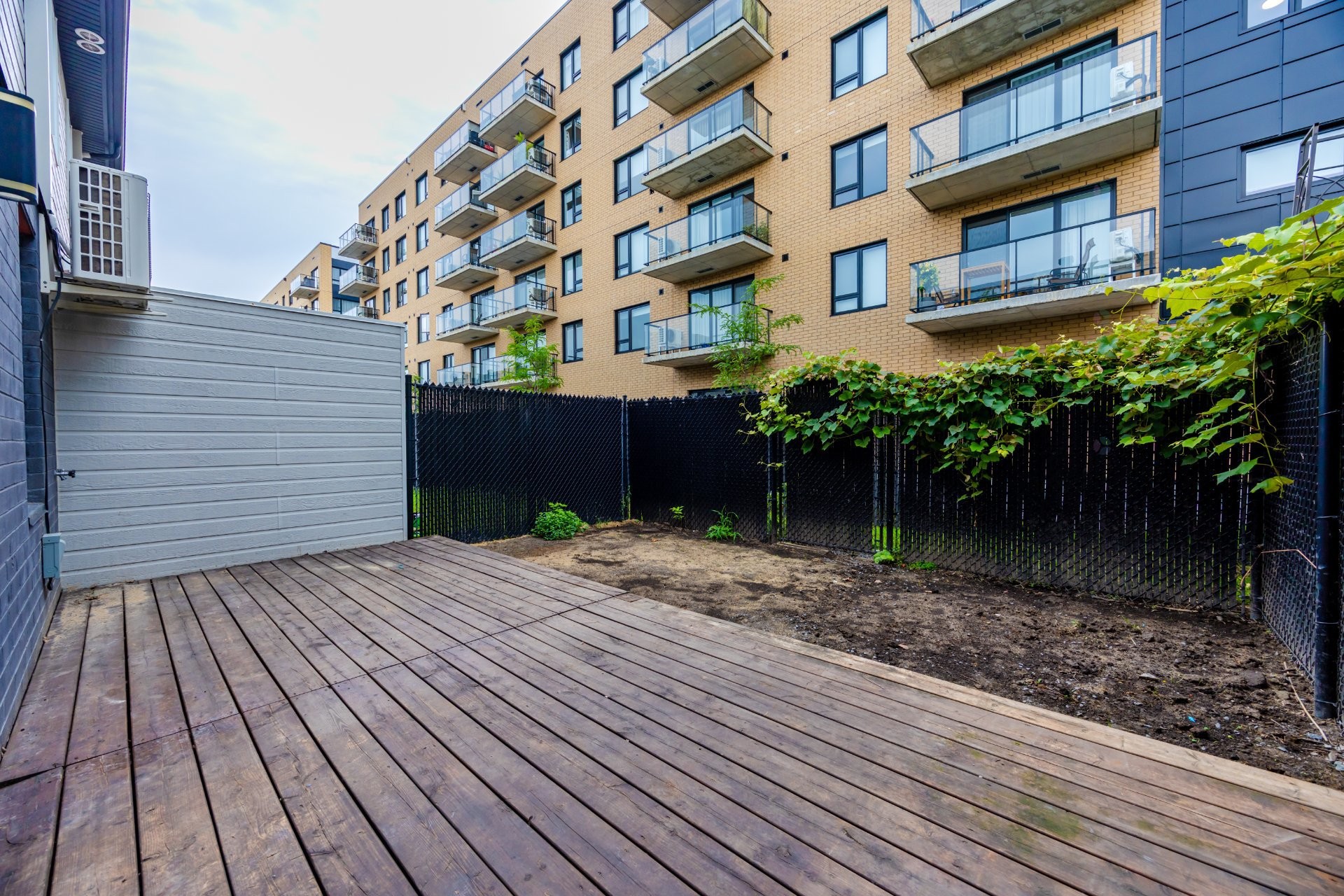 









18261


Rue de Chenonceau

,
Mirabel,




QC
J7J0S3

