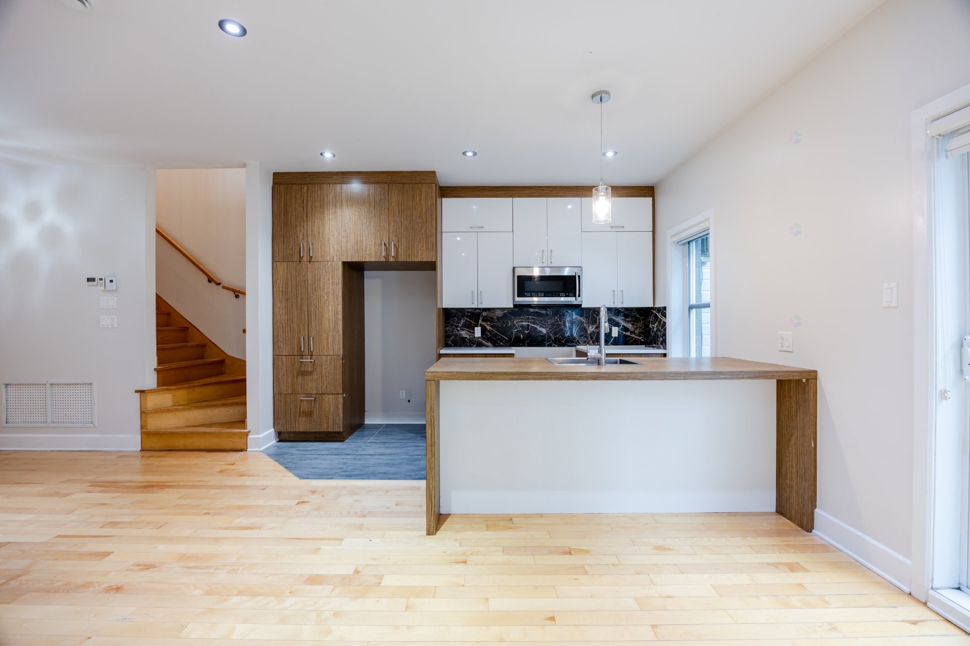 









18261


Rue de Chenonceau

,
Mirabel,




QC
J7J0S3

