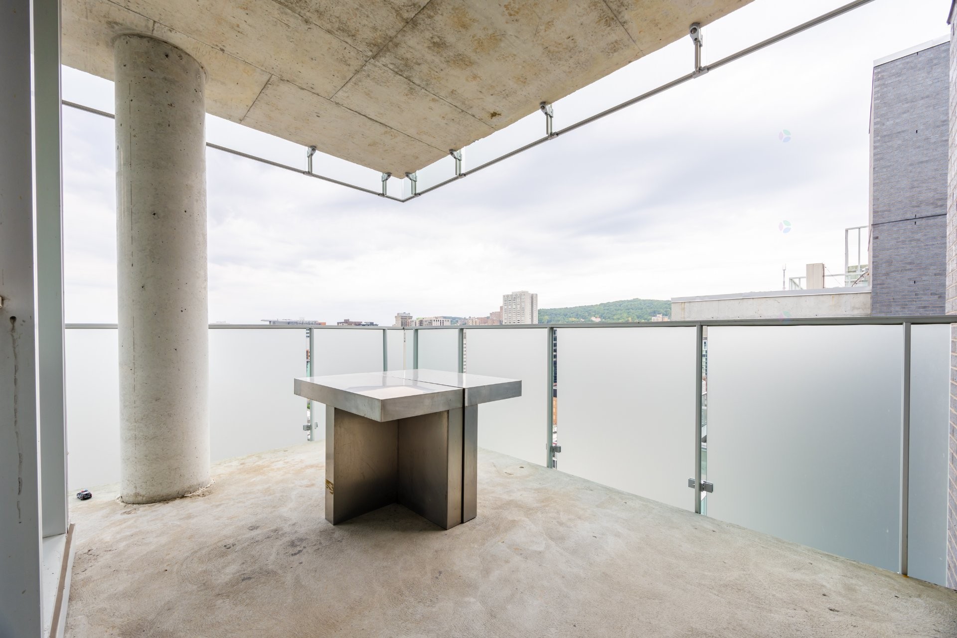 









1211


Rue Drummond

, 2405,
Montréal (Ville-Marie),




QC
H3G0B6

